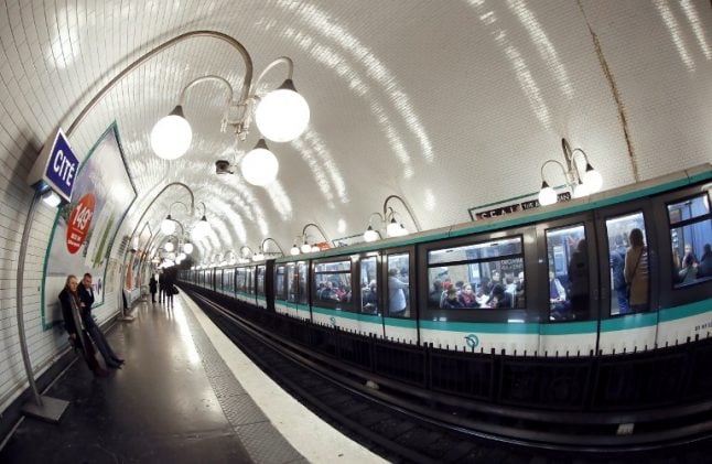 Paris Metro air 'up to 30 times more polluted' than city's streets