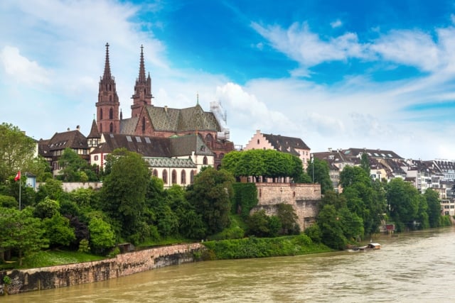 Best cities for expats: three Swiss destinations among top ten