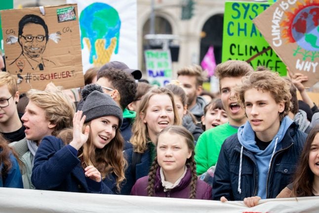 Thousands of teens join Greta Thunberg's climate fight in Berlin