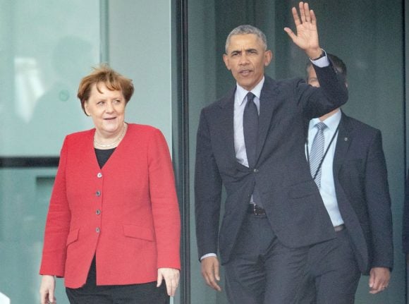 Obama meets with Merkel as part of Germany tour