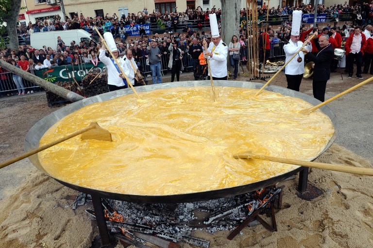 Flying bells and giant omelettes Eight ways the French celebrate Easter