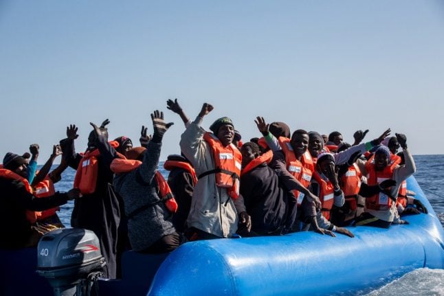 Italian migrant rescue ship judged unfit for sea by coastguard