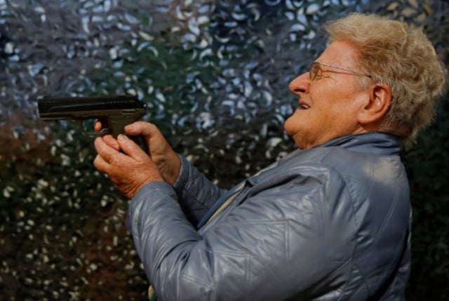 Swiss support for gun ownership faces crucial test