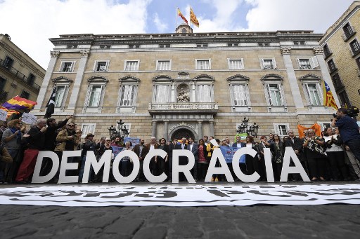 'Less shouting, more listening', plead weary Catalans as election looms