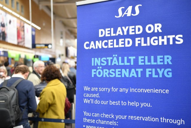 SAS flights cancelled for Sunday as strike hits second day