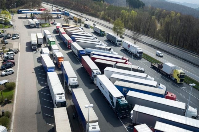 German truckers also ‘manipulated’ emissions devices