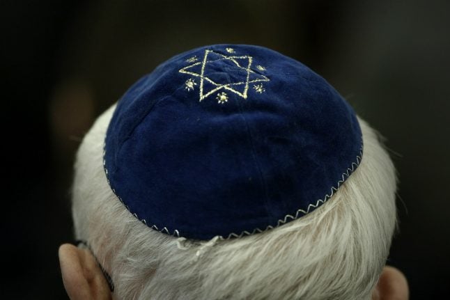 Pompeo voices concern over German kippa warning to Jews