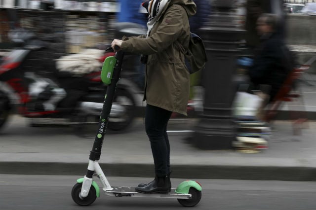 fange fure Migration France to ban e-scooters from pavements this September