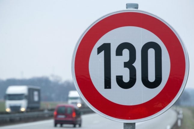 Greens call for speed limit on Germany's Autobahn