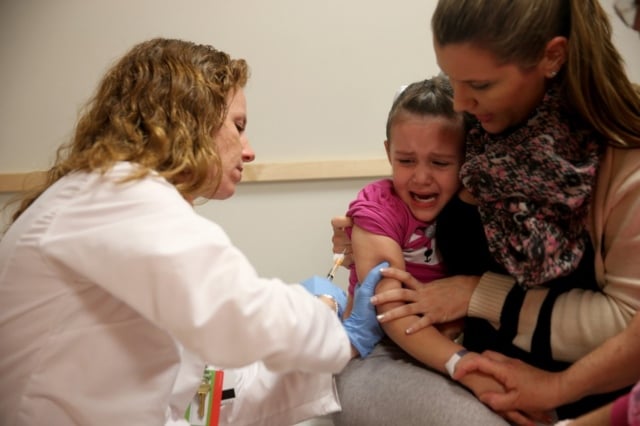 Swiss MPs call for fines for parents who fail to vaccinate kids against measles