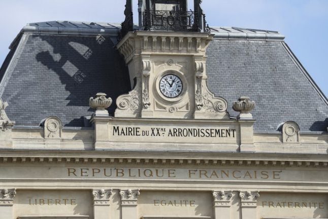 Why taking classes at your local Town Hall could be the key to mastering French
