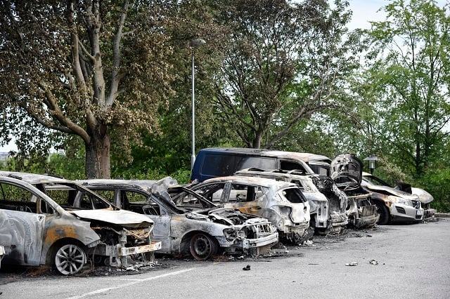 19 cars burned in suspected arson attack in Stockholm