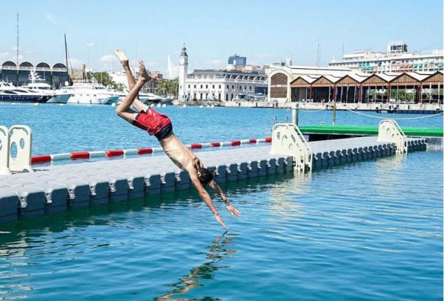Valencia opens first ocean pool (where you can watch Jaws while floating on a lilo)