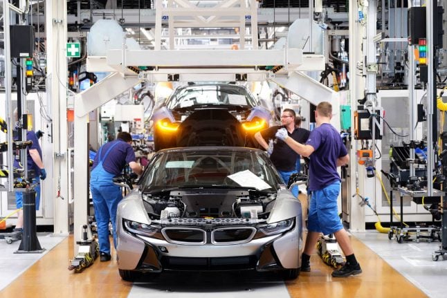 BMW vows to speed up electric car rollout