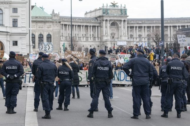 Austrian police probed over alleged climate protest arrest violence