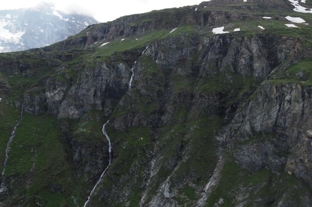 Dutch walker killed in Swiss hiking accident