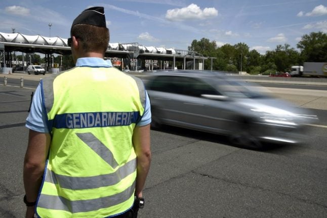 Driving in France: The common scams thieves try on foreign motorists