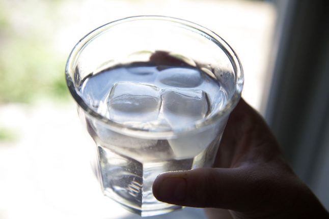 Remember water and salt during Danish heatwave, doctors advise