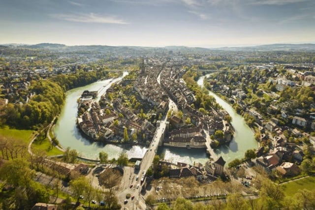 ‘Hardly any tourists’: Swiss capital Bern gets CNN nod of approval