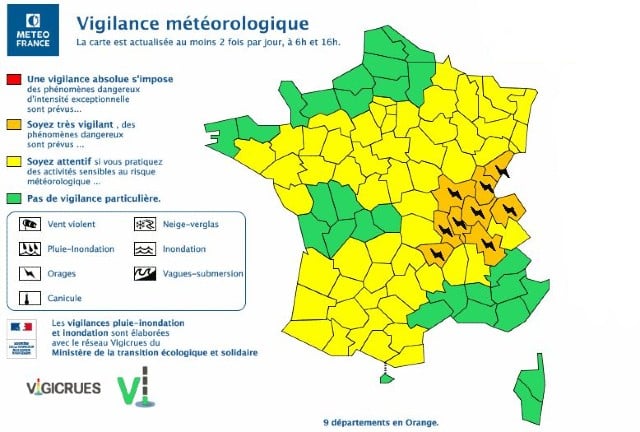 Storm warnings issued as torrential rain forecast in France