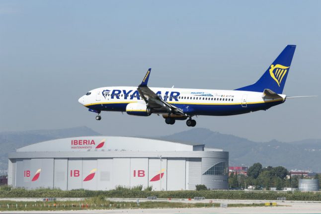 Ryanair closing four Spanish bases, threatening 512 jobs: union