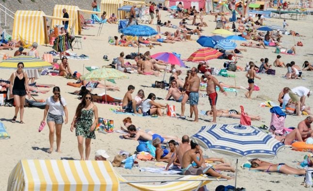 How much holiday time do the French really get every year?