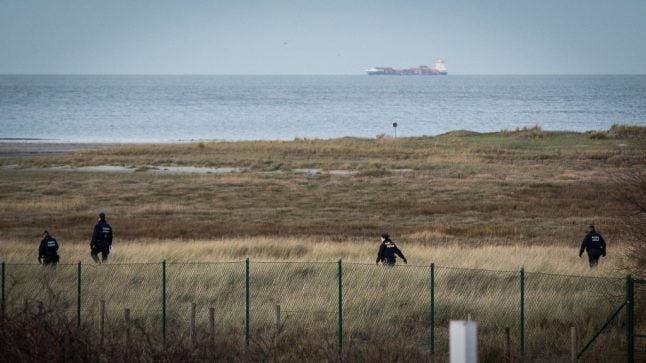 Body found of migrant who tried to swim the Channel from France to UK