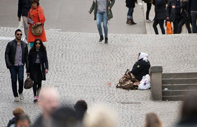 Swedish town becomes first in country to introduce licence fees for beggars