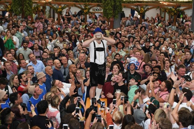 The 8 dos and don'ts you need to keep in mind at Oktoberfest