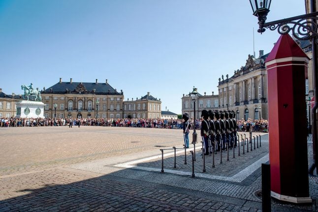 Danish royal palace square to be closed to traffic in anti-terror measure