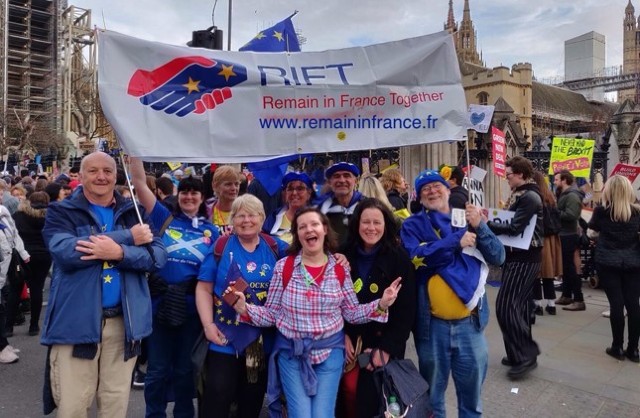 Brits in France prepare to march on London over Brexit