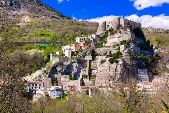 This Italian region will pay you €24,000 to set up a business there