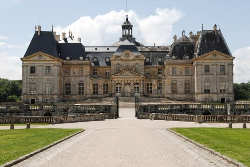 Thieves plunder France’s historic Vaux-le-Vicomte chateau for €2 million haul