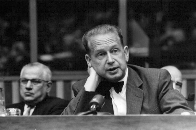 UN lawyer tells US, UK and South Africa to reveal what they know about Dag Hammarskjöld's death