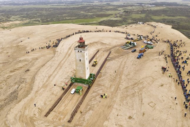 In pictures: Denmark moves sandswept lighthouse 80 metres on wheels