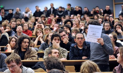 International students in France handed court victory over plan to hike tuition fees