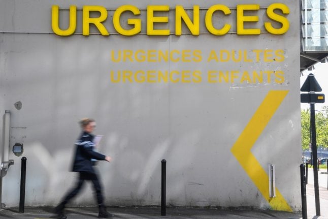 The 7 numbers that explain the French hospital crisis