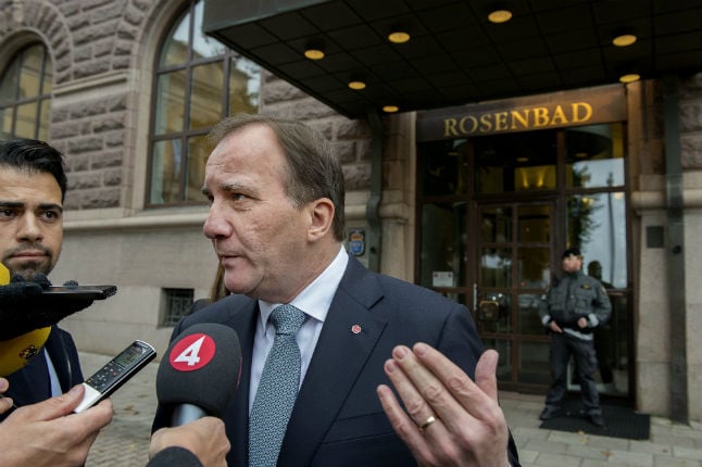 Six Glock-17 pistols stolen from building where Swedish PM works