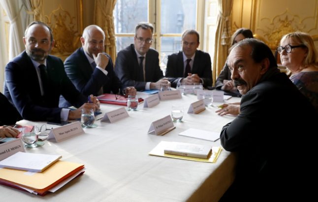 What is the chance of a deal between the French government and striking workers?
