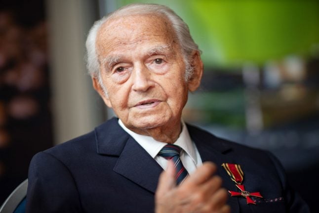 How a 98-year-old Auschwitz survivor is paying his ‘duty to the dead’