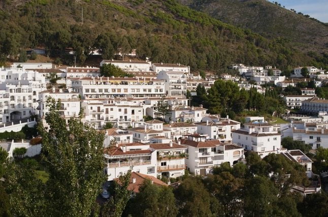 'They couldn't swim': British family drowns in hotel pool accident on Costa del Sol