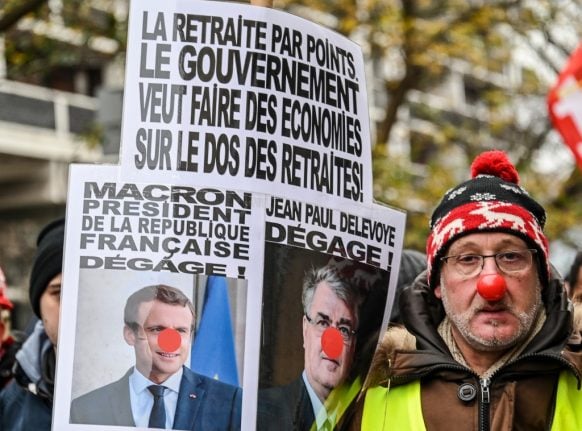 'No Christmas truce': French unions call to reinforce strike action