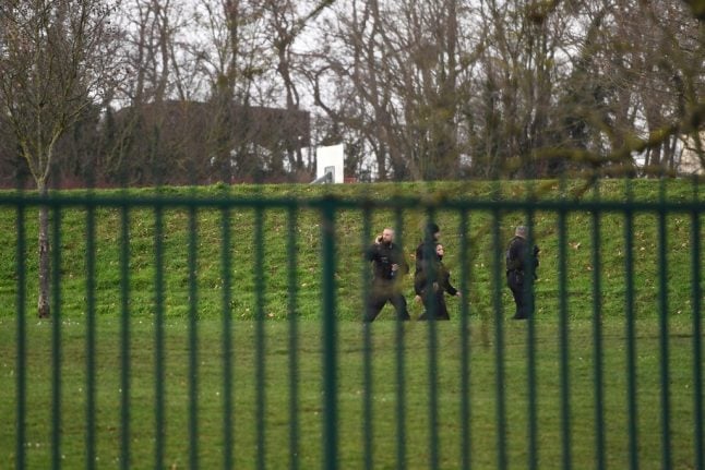 Knife attacker kills man in Paris park before being shot dead by police