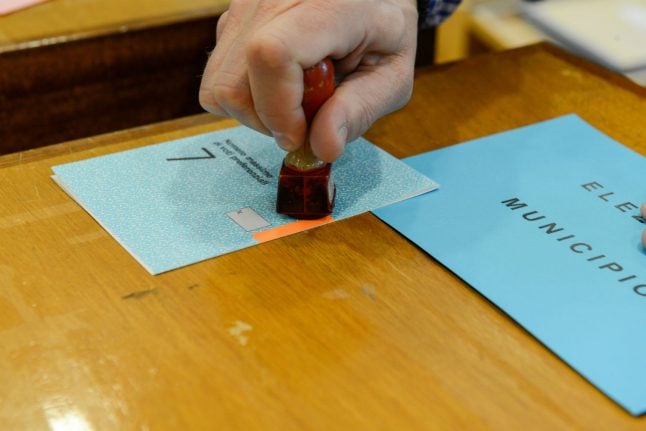 Foreigners one step closer to voting rights in Zurich - but there's a catch