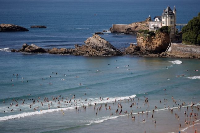 Temperatures peak at 27C in southern France in February record