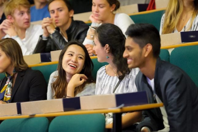 Four key differences between European and American business schools