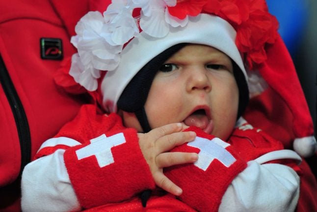 Switzerland to hold referendum on paternity leave