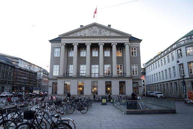 Danske Bank introduces negative interest rates on personal accounts