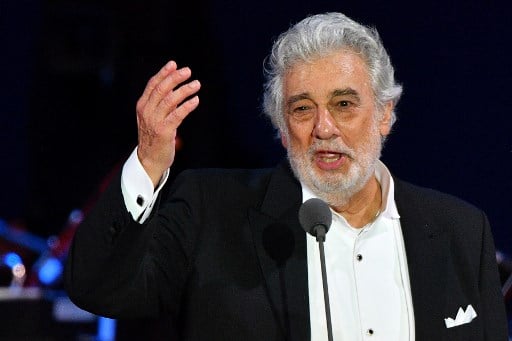 Placido Domingo: Opera star 'truly sorry' over sex harassment