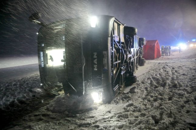 Transport disruption as storms and snow hit southwest Germany